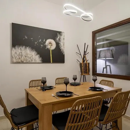Apartment Luxury In Downtown Heraklion (Crete)