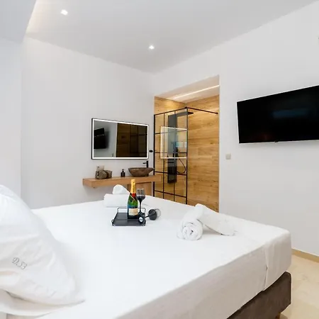 Apartment Luxury In Downtown Heraklion (Crete)