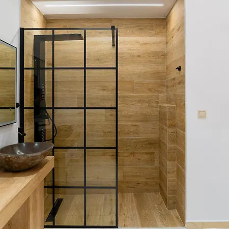 Luxury In Downtown Apartment Heraklion (Crete)